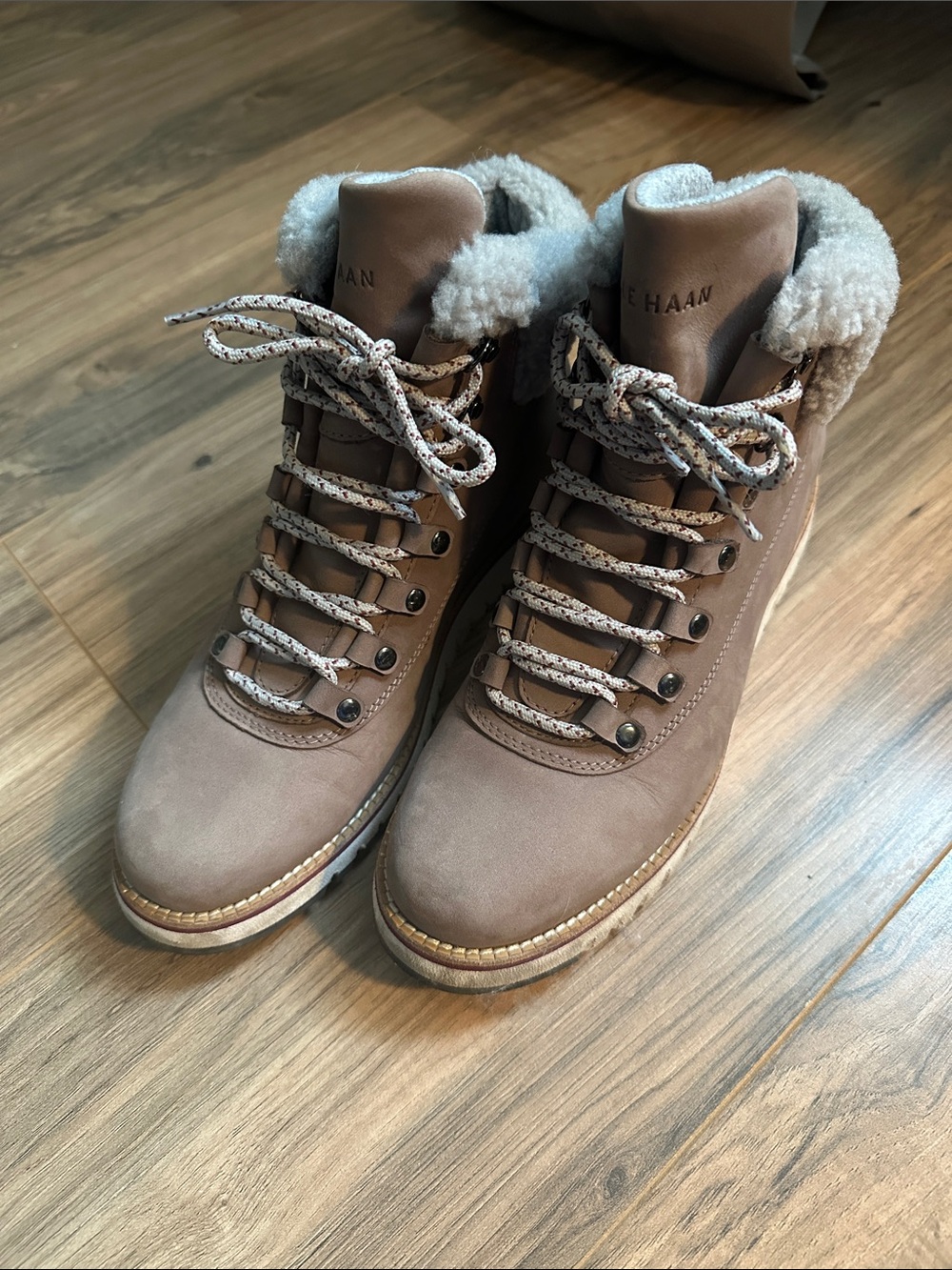 Cole Haan Women's zerogrand hiker Boot size 8.5